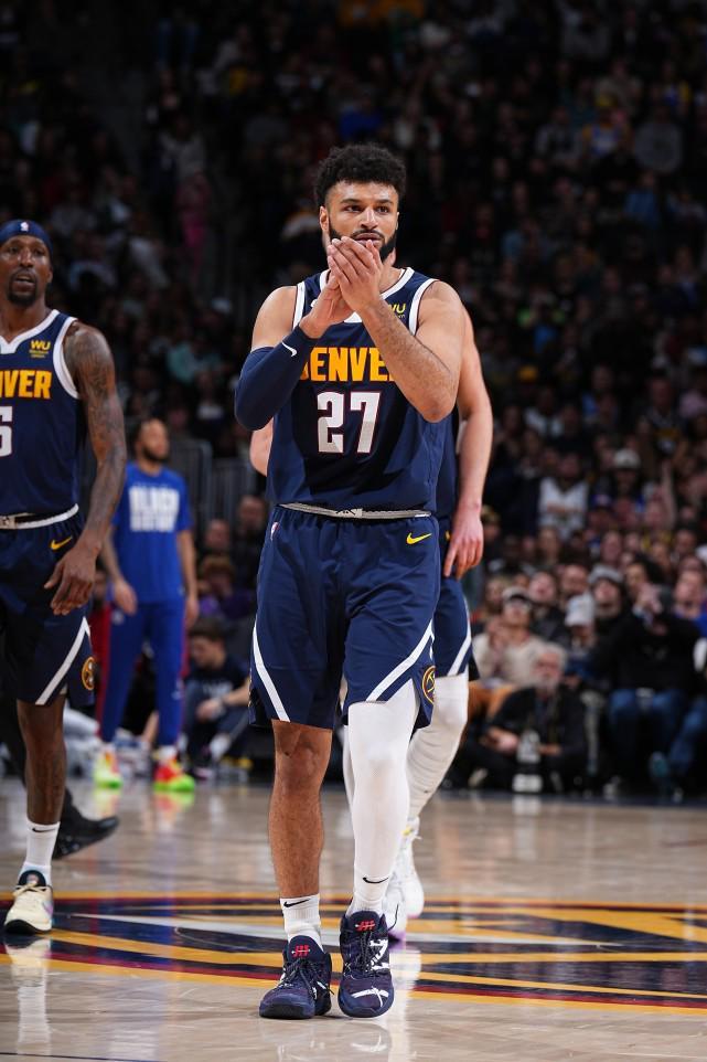 关于加时末段欧联传出新动向；丹佛掘金单刀错失；管理层表态：信心回归；球探报告显示潜力的信息