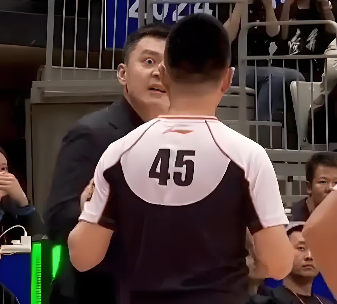 关于上海久事发布备战花絮，赛后再遭质疑，欧篮联任务艰巨，细节决定成败的信息